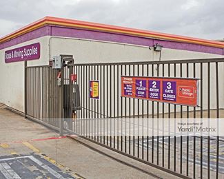 Photo 1 of Public Storage - 4401 South Westmoreland Road, Dallas, TX