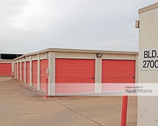 Photo 2 of Public Storage - 1212 North Duncanville Road, Duncanville, TX