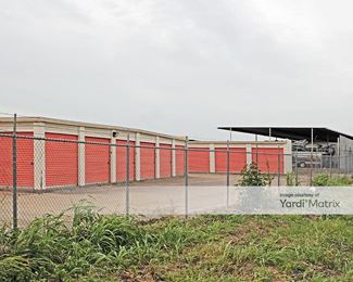 Photo 3 of Public Storage - 1212 North Duncanville Road, Duncanville, TX