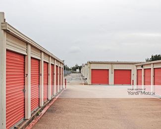 Photo 4 of Public Storage - 1212 North Duncanville Road, Duncanville, TX