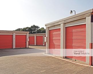 Photo 3 of Public Storage - 1205 North Loop 12, Irving, TX
