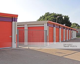 Photo 4 of Public Storage - 1205 North Loop 12, Irving, TX