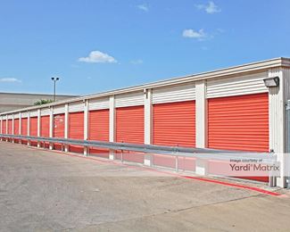 Photo 3 of Public Storage - 1210 North Belt Line Road, Irving, TX