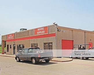 Photo 1 of Public Storage - 100 North MacArthur Blvd, Irving, TX
