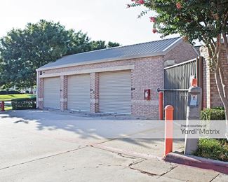 Photo 4 of Public Storage - 7500 North Macarthur Blvd, Irving, TX