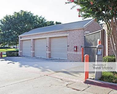 Storage Units for Rent available at 7500 North Macarthur Blvd, Irving, TX 75063