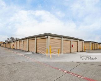 Photo 2 of Extra Space Storage - 1010 East Hwy 67, Duncanville, TX