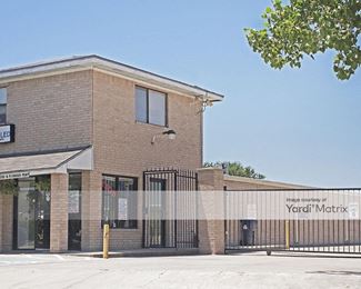 Photo 1 of Big John-s Self Storage - 200 West Pioneer Pkwy, Grand Prairie, TX