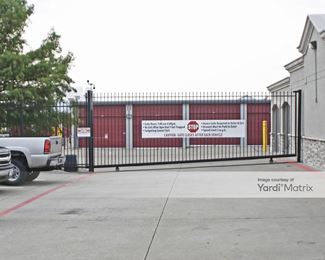 Photo 2 of Access Self Storage - 1040 Cedar Valley, Lancaster, TX