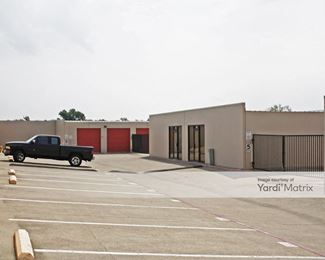 Photo 2 of Dallas Secure Storage - 1920 North Interstate 35 East, Lancaster, TX