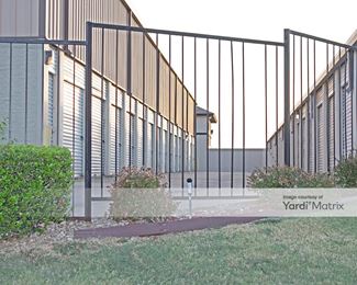 Photo 2 of Lone Star Self Storage - 1950 Archer Way, Lewisville, TX