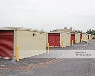 Photo 2 of Alamo-Redbird Self Storage - 7011 Marvin D Love Fwy, Dallas, TX