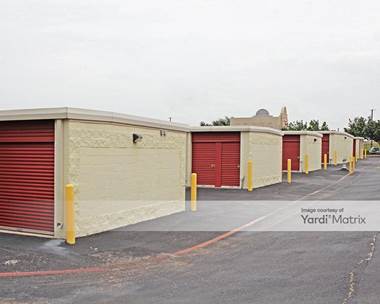 Storage Units for Rent available at 7011 Marvin D Love Fwy, Dallas, TX 75237
