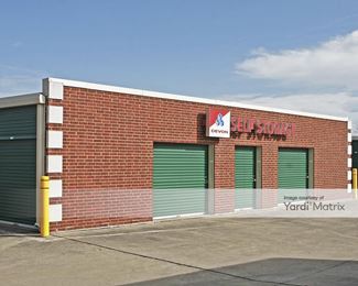 Photo 4 of Devon Self Storage - 6017 Interstate 30, Greenville, TX