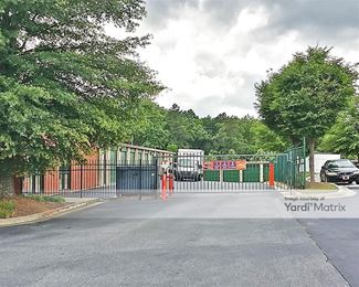 Photo 4 of Public Storage - 3550 Peachtree Pkwy, Suwanee, GA