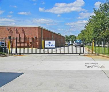 Storage Units for Rent available at 1371 South Zack Hinton Pkwy, McDonough, GA 30253
