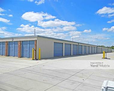 Storage Units for Rent available at 1371 South Zack Hinton Pkwy, McDonough, GA 30253