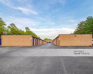 Photo 2 of Midgard Self Storage - 1715 Peachtree Pkwy, Johns Creek, GA