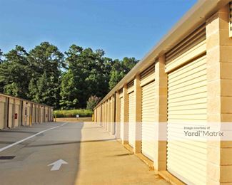 Photo 3 of Georgia 400 Storage - 1060 Northside Forsyth Drive, Cumming, GA