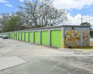 Photo 4 of Extra Space Storage - 6231 Hillandale Drive, Lithonia, GA