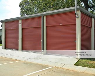Photo 6 of Extra Space Storage - 5951 Covington Hwy, Decatur, GA