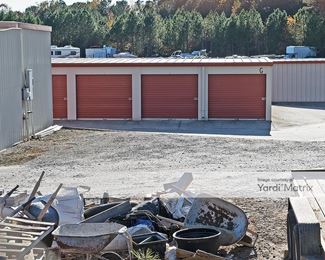 Photo 3 of Min-Max Storage - 455 Victoria Road, Woodstock, GA