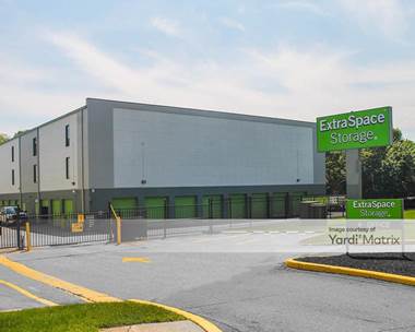 Storage Units for Rent available at 10839 Georgia Avenue, Silver Spring, MD 20902
