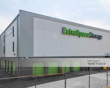 Storage Units for Rent available at 10839 Georgia Avenue, Silver Spring, MD 20902