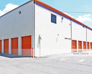 Photo 2 of Public Storage - 3005 Kenilworth Avenue, Hyattsville, MD