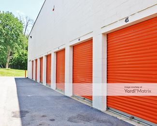 Photo 3 of Public Storage - 3005 Kenilworth Avenue, Hyattsville, MD