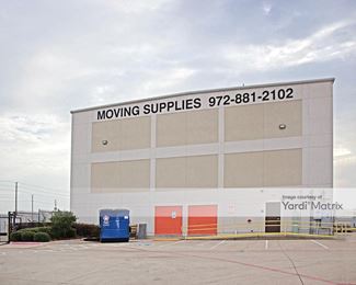 Photo 2 of AAA Self Storage - 3204 East 14th Street, Plano, TX