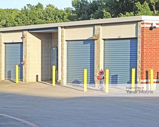 Photo 3 of Advantage Storage - 5200 Lakeview Pkwy, Rowlett, TX