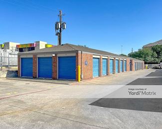 Photo 3 of Public Storage - 8600 Spring Valley Road, Dallas, TX