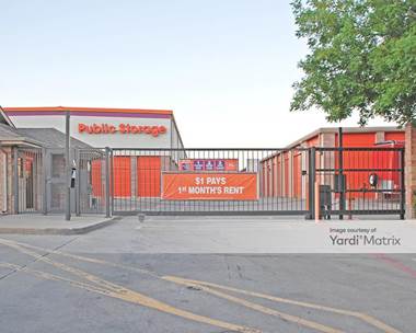 Storage Units for Rent available at 2320 North Central Expwy, Dallas, TX 75204