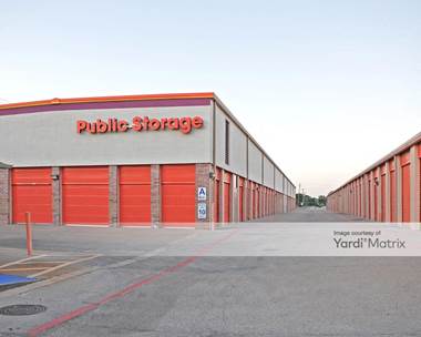 Storage Units for Rent available at 2320 North Central Expwy, Dallas, TX 75204