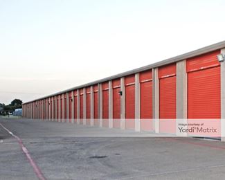 Photo 4 of Public Storage - 2320 North Central Expwy, Dallas, TX