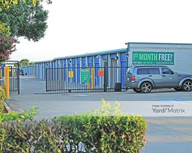 Storage Units for Rent available at 2416 Lakeview Pkwy, Rowlett, TX 75088