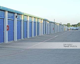 Photo 3 of Extra Space Storage - 2416 Lakeview Pkwy, Rowlett, TX