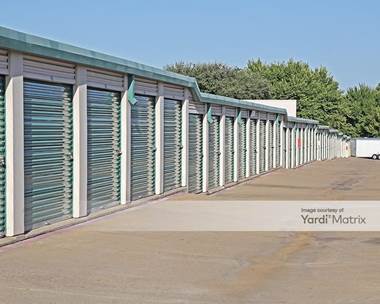 Storage Units for Rent available at 17854 Preston Road, Dallas, TX 75252
