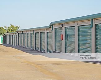 Photo 4 of Extra Space Storage - 17854 Preston Road, Dallas, TX