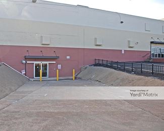 Photo 3 of Extra Space Storage - 5701 East Northwest Hwy, Dallas, TX