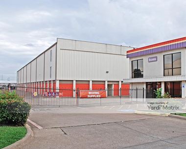 Storage Units for Rent available at 9110 Markville Drive, Dallas, TX 75243