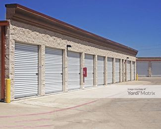 Photo 3 of Extra Space Storage - 4251 State Highway 161, Irving , TX