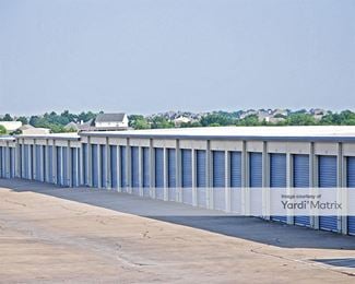 Photo 4 of Rightspace Storage - 9600 Helms Trail, Forney, TX