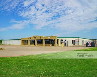 Photo 1 of FreeUp Storage - 1832 FM 66, Waxahachie, TX