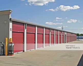 Photo 3 of Access Self Storage - 561 East Ovilla Road, Red Oak, TX