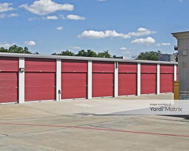 Storage Units for Rent available at 561 East Ovilla Road, Red Oak, TX 75154