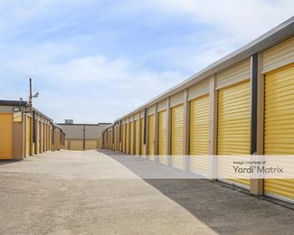 Photo 1 of Devon Self Storage - 1606 Plantation Road, Dallas, TX