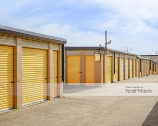 Photo 3 of Devon Self Storage - 1606 Plantation Road, Dallas, TX
