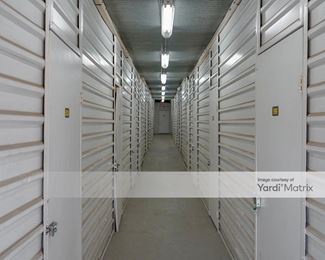 Photo 4 of Devon Self Storage - 1606 Plantation Road, Dallas, TX